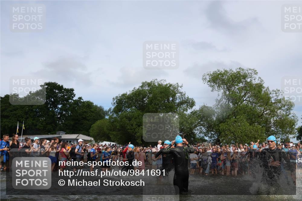 21.06.2026 - Viking Triathlon Michael Strokosch http://msf.ph/oto/9841691 21.06.2026 10:01:18 Schwimmen 18, 65, 89, 114, 131, 242, 271, 280, 447, 486 meine-sportfotos.de