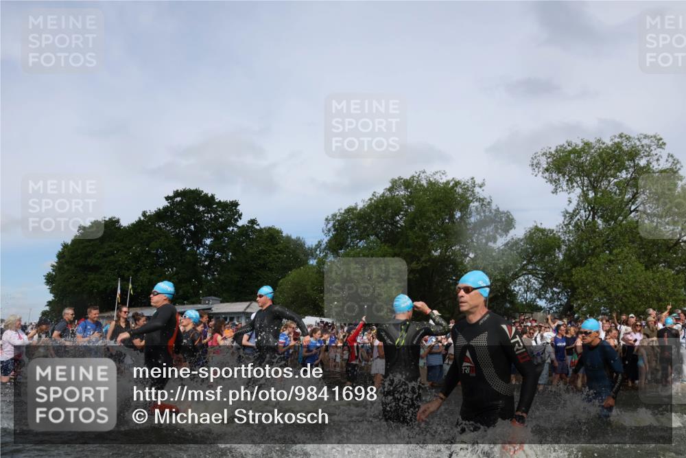 21.06.2026 - Viking Triathlon Michael Strokosch http://msf.ph/oto/9841698 21.06.2026 10:01:20 Schwimmen 18, 28, 51, 65, 89, 114, 131, 145, 242, 271, 280, 447, 486, 500, 665 meine-sportfotos.de