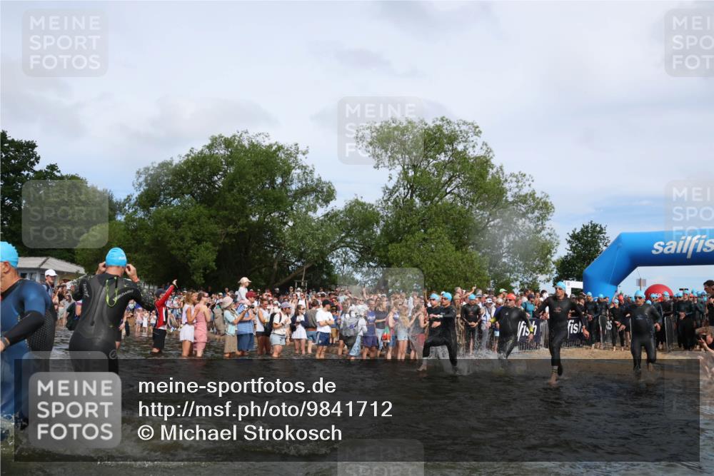 21.06.2026 - Viking Triathlon Michael Strokosch http://msf.ph/oto/9841712 21.06.2026 10:01:22 Schwimmen 18, 28, 51, 65, 89, 114, 131, 145, 242, 271, 280, 447, 486, 500, 665 meine-sportfotos.de