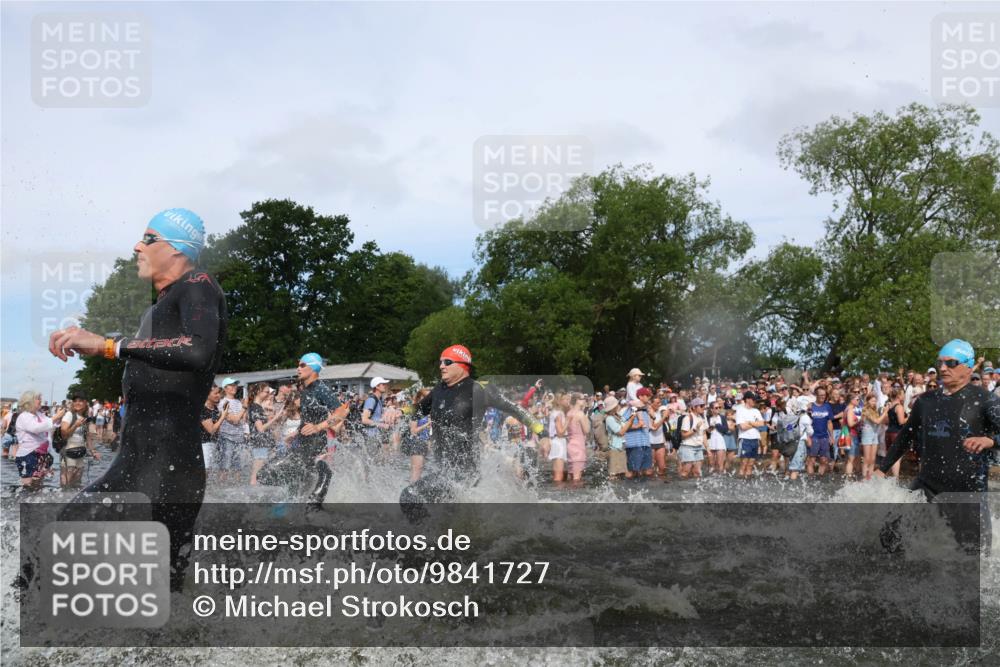 21.06.2026 - Viking Triathlon Michael Strokosch http://msf.ph/oto/9841727 21.06.2026 10:01:25 Schwimmen 13, 18, 26, 28, 51, 114, 131, 145, 242, 271, 300, 500, 568, 576, 665 meine-sportfotos.de