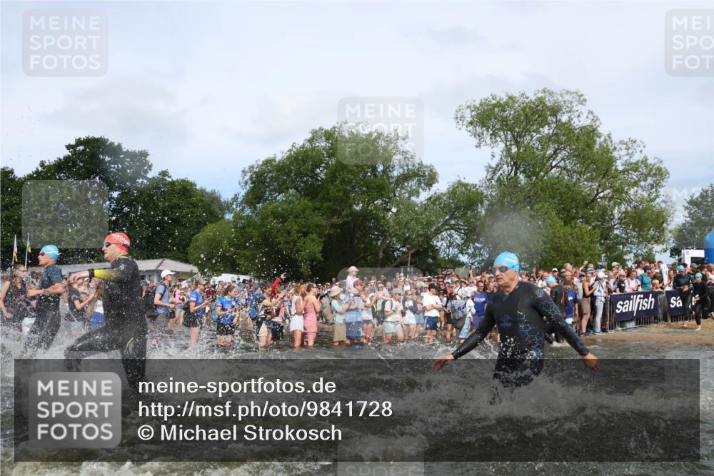 21.06.2026 - Viking Triathlon Michael Strokosch http://msf.ph/oto/9841728 21.06.2026 10:01:25 Schwimmen 13, 18, 26, 28, 51, 114, 131, 145, 242, 271, 300, 500, 568, 576, 665 meine-sportfotos.de