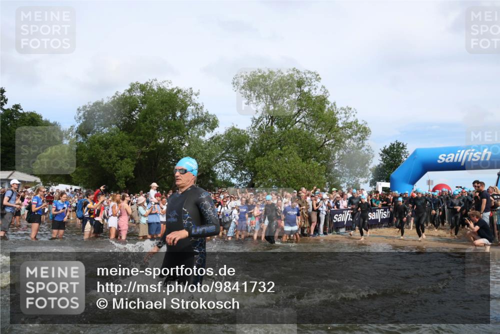 21.06.2026 - Viking Triathlon Michael Strokosch http://msf.ph/oto/9841732 21.06.2026 10:01:26 Schwimmen 13, 18, 26, 28, 51, 114, 131, 145, 242, 271, 300, 500, 568, 576, 665 meine-sportfotos.de