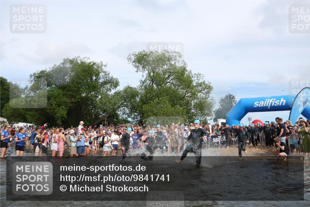 21.06.2026 - Viking Triathlon Michael Strokosch http://msf.ph/oto/9841741 21.06.2026 10:01:27 Schwimmen 13, 18, 26, 28, 51, 114, 131, 145, 242, 271, 300, 500, 568, 576, 665 meine-sportfotos.de