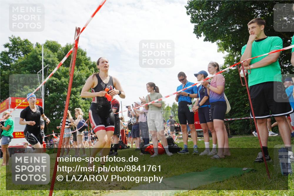 21.06.2026 - 29. Vierlanden-Triathlon LAZAROV Photography http://msf.ph/oto/9841761 21.06.2026 13:09:45 Schwimmen 1110, 1126, 1132, 1138, 1154 meine-sportfotos.de