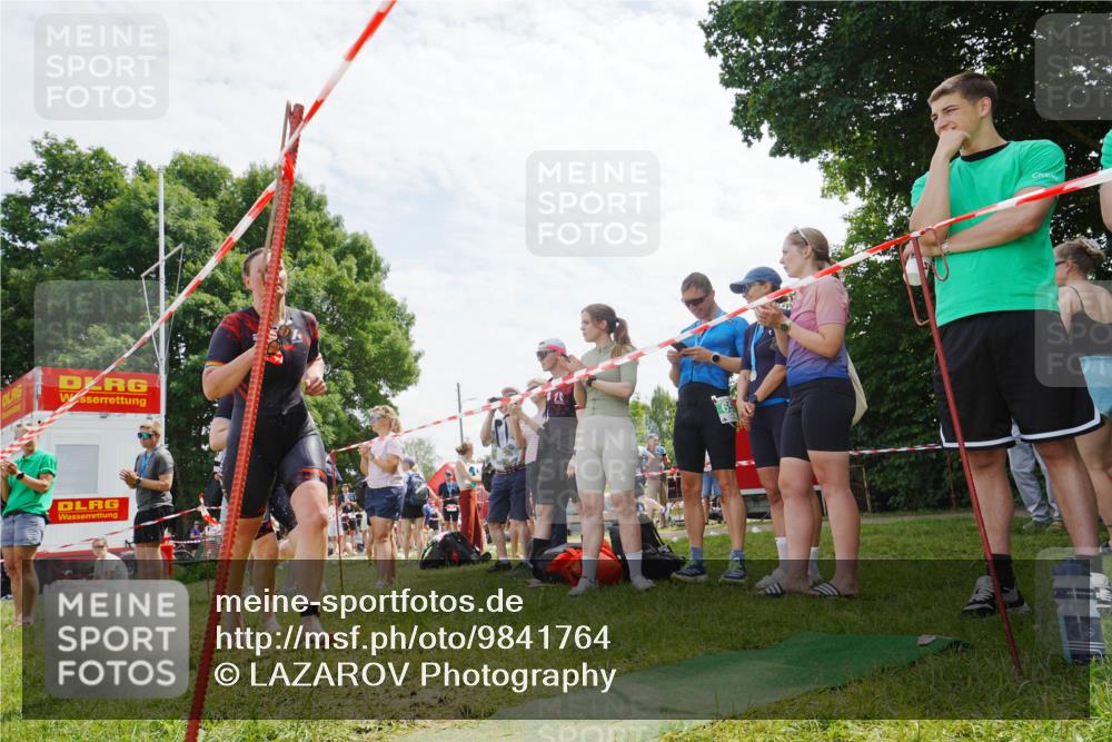 21.06.2026 - 29. Vierlanden-Triathlon LAZAROV Photography http://msf.ph/oto/9841764 21.06.2026 13:09:51 Schwimmen 1110, 1126, 1129, 1131, 1138, 1147, 1154 meine-sportfotos.de