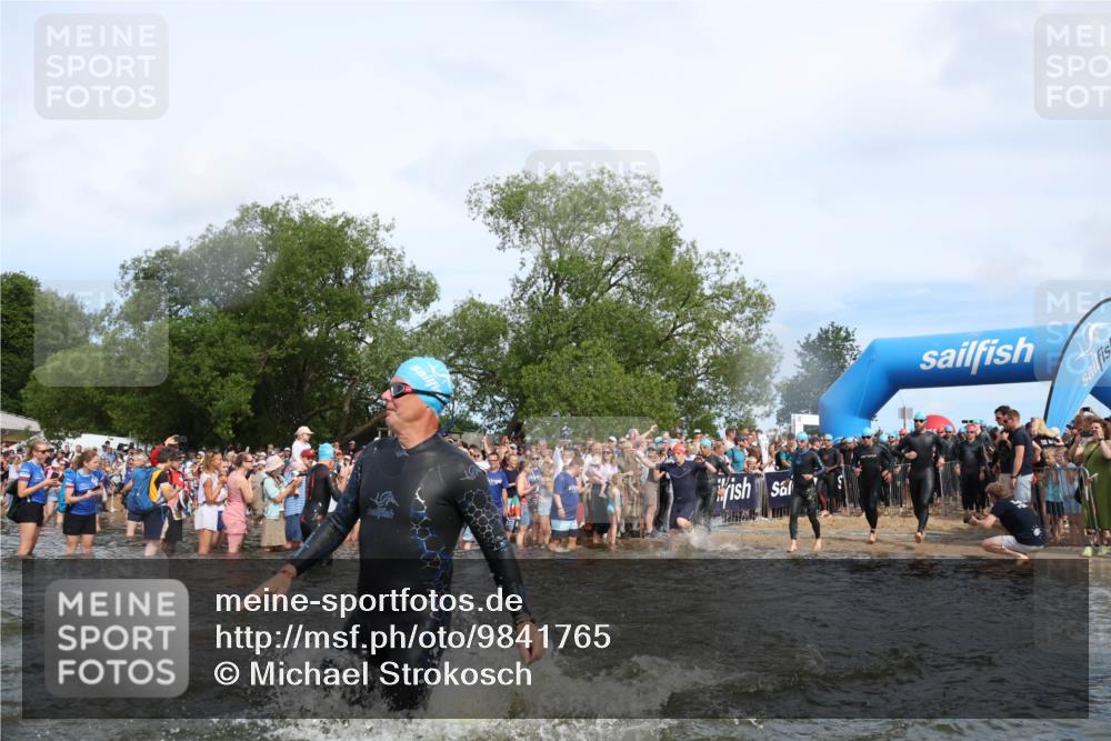 21.06.2026 - Viking Triathlon Michael Strokosch http://msf.ph/oto/9841765 21.06.2026 10:01:32 Schwimmen 13, 26, 28, 51, 62, 145, 300, 311, 359, 500, 551, 568, 576, 627, 665 meine-sportfotos.de