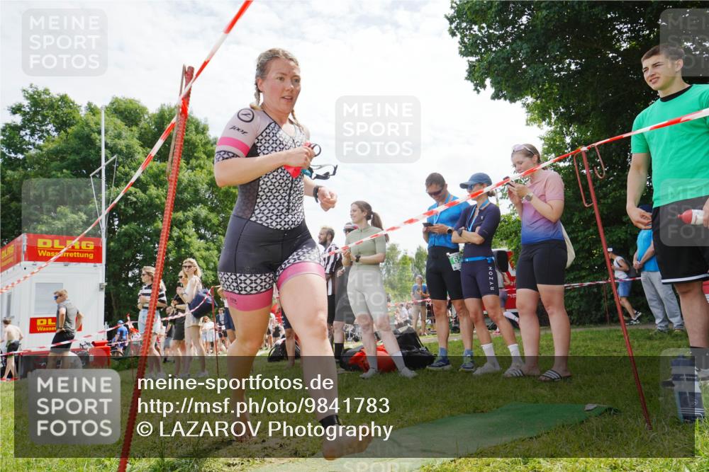 21.06.2026 - 29. Vierlanden-Triathlon LAZAROV Photography http://msf.ph/oto/9841783 21.06.2026 13:11:02 Schwimmen 1105 meine-sportfotos.de