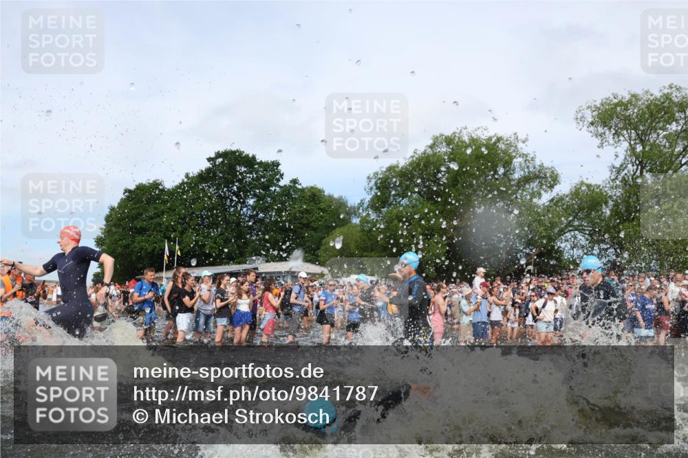 21.06.2026 - Viking Triathlon Michael Strokosch http://msf.ph/oto/9841787 21.06.2026 10:01:35 Schwimmen 13, 26, 62, 109, 113, 161, 278, 300, 311, 359, 551, 568, 576, 627, 633 meine-sportfotos.de