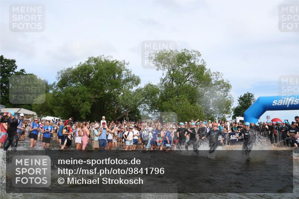 21.06.2026 - Viking Triathlon Michael Strokosch http://msf.ph/oto/9841796 21.06.2026 10:01:37 Schwimmen 13, 26, 62, 109, 113, 161, 278, 300, 311, 359, 551, 568, 576, 627, 633 meine-sportfotos.de