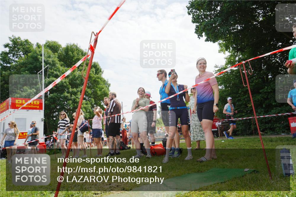 21.06.2026 - 29. Vierlanden-Triathlon LAZAROV Photography http://msf.ph/oto/9841821 21.06.2026 13:11:45 Schwimmen 1122, 1128, 1136, 1150, 1156, 1166 meine-sportfotos.de