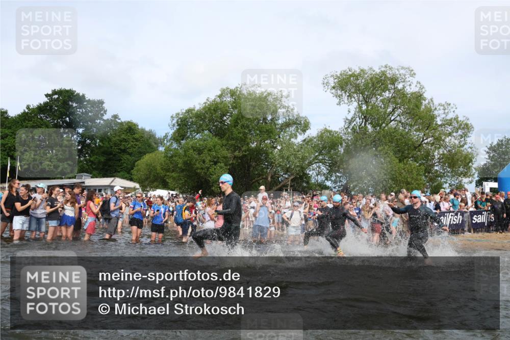 21.06.2026 - Viking Triathlon Michael Strokosch http://msf.ph/oto/9841829 21.06.2026 10:01:43 Schwimmen 38, 62, 109, 113, 161, 194, 278, 285, 311, 332, 359, 432, 551, 627, 633 meine-sportfotos.de