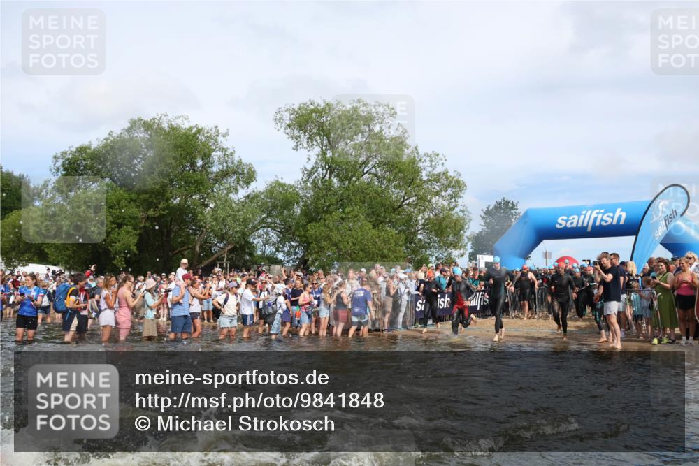 21.06.2026 - Viking Triathlon Michael Strokosch http://msf.ph/oto/9841848 21.06.2026 10:01:46 Schwimmen 38, 109, 113, 161, 194, 278, 285, 332, 343, 391, 432, 543, 621, 633, 644 meine-sportfotos.de