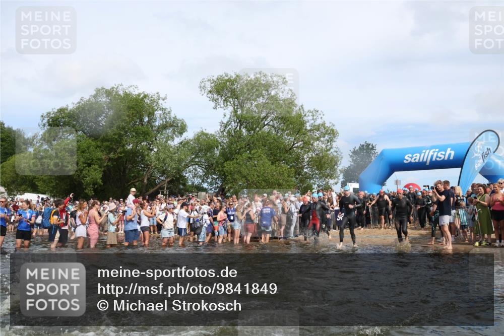 21.06.2026 - Viking Triathlon Michael Strokosch http://msf.ph/oto/9841849 21.06.2026 10:01:47 Schwimmen 38, 109, 113, 161, 194, 278, 285, 332, 343, 391, 432, 543, 621, 633, 644 meine-sportfotos.de