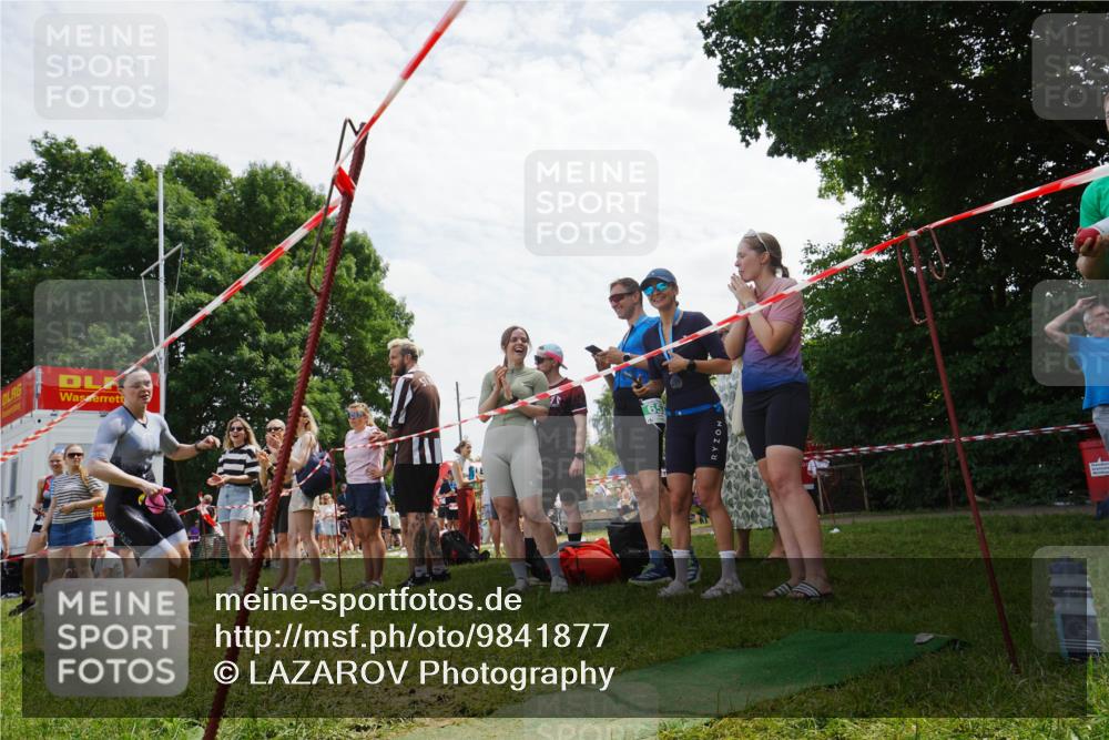 21.06.2026 - 29. Vierlanden-Triathlon LAZAROV Photography http://msf.ph/oto/9841877 21.06.2026 13:11:50 Schwimmen 1128, 1136, 1146, 1150, 1156 meine-sportfotos.de