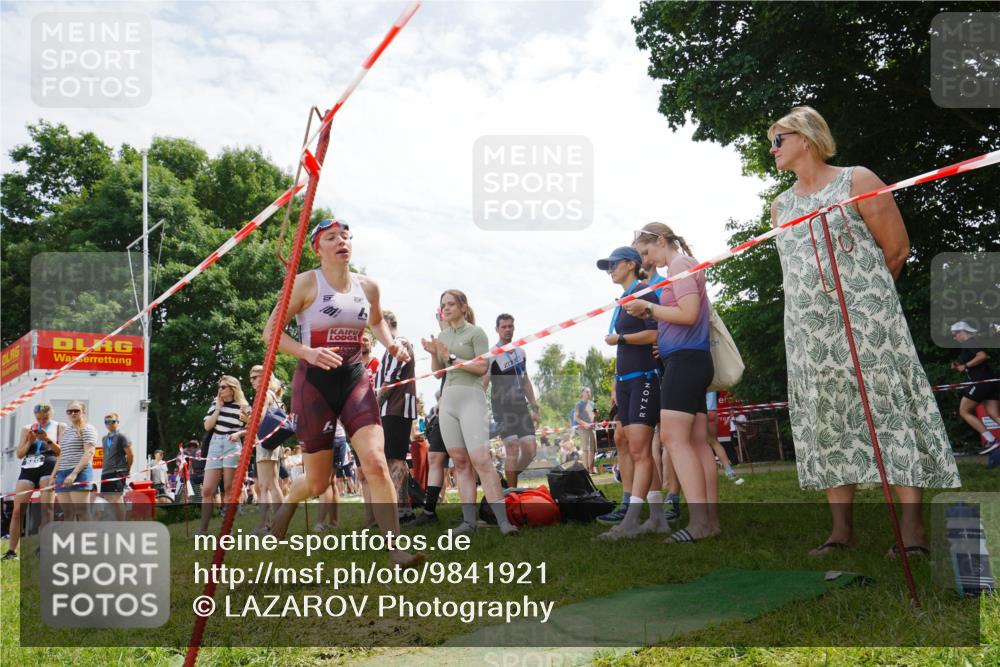 21.06.2026 - 29. Vierlanden-Triathlon LAZAROV Photography http://msf.ph/oto/9841921 21.06.2026 13:12:50 Schwimmen 1119, 1162 meine-sportfotos.de