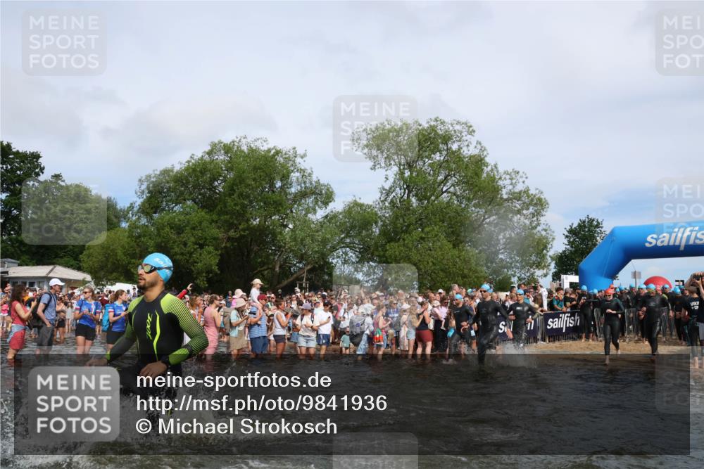 21.06.2026 - Viking Triathlon Michael Strokosch http://msf.ph/oto/9841936 21.06.2026 10:02:02 Schwimmen 30, 43, 55, 221, 226, 238, 265, 380, 394, 446, 524, 606, 625, 648, 664 meine-sportfotos.de