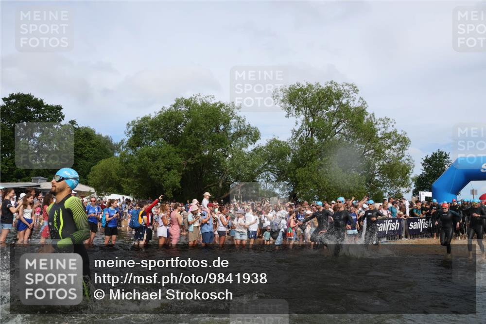 21.06.2026 - Viking Triathlon Michael Strokosch http://msf.ph/oto/9841938 21.06.2026 10:02:02 Schwimmen 30, 43, 55, 221, 226, 238, 265, 380, 394, 446, 524, 606, 625, 648, 664 meine-sportfotos.de