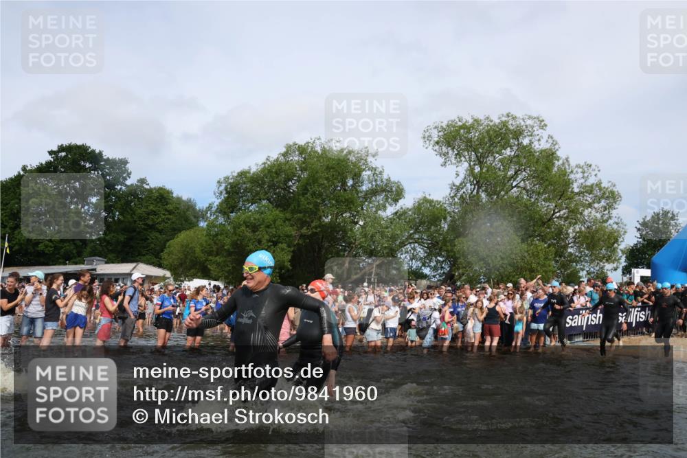 21.06.2026 - Viking Triathlon Michael Strokosch http://msf.ph/oto/9841960 21.06.2026 10:02:06 Schwimmen 43, 55, 90, 154, 221, 226, 380, 394, 410, 446, 501, 524, 606, 625, 660 meine-sportfotos.de
