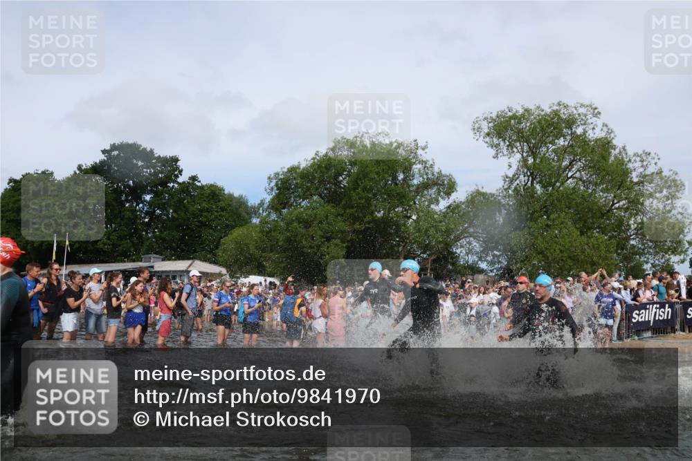 21.06.2026 - Viking Triathlon Michael Strokosch http://msf.ph/oto/9841970 21.06.2026 10:02:08 Schwimmen 43, 90, 154, 226, 394, 410, 446, 501, 524, 606, 625, 660 meine-sportfotos.de