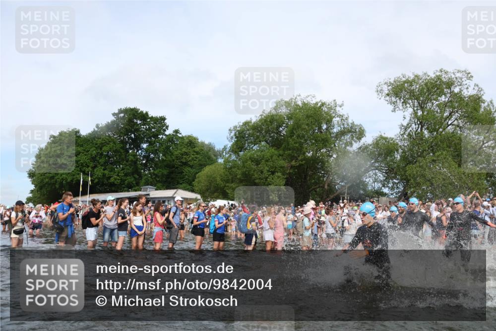 21.06.2026 - Viking Triathlon Michael Strokosch http://msf.ph/oto/9842004 21.06.2026 10:02:14 Schwimmen 47, 87, 90, 102, 136, 152, 154, 410, 438, 490, 501, 536, 537, 655, 660 meine-sportfotos.de
