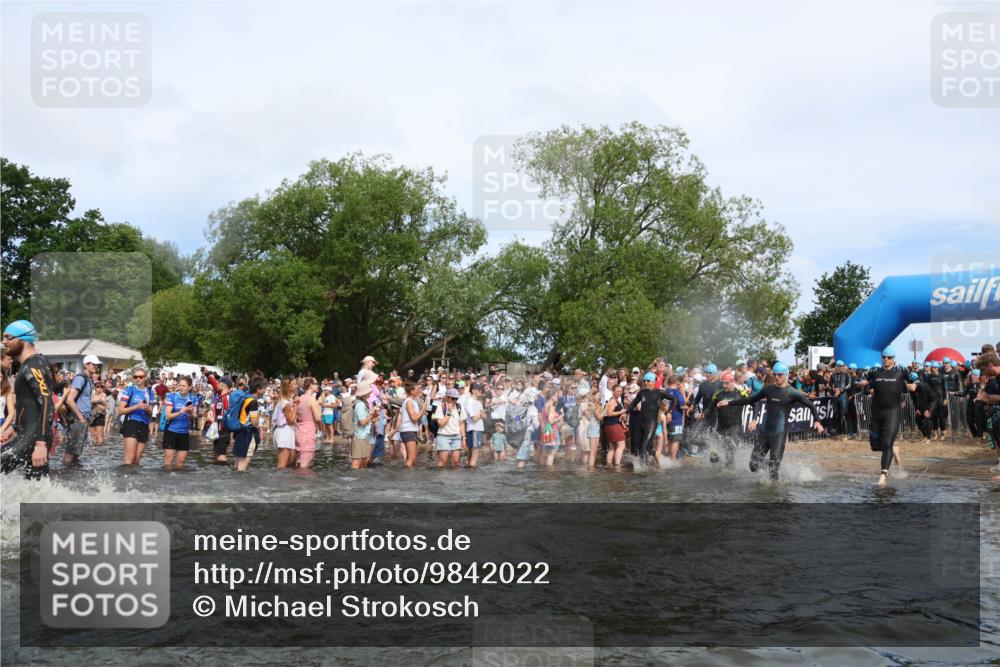 21.06.2026 - Viking Triathlon Michael Strokosch http://msf.ph/oto/9842022 21.06.2026 10:02:17 Schwimmen 47, 87, 90, 102, 136, 152, 154, 410, 438, 490, 501, 536, 537, 655, 660 meine-sportfotos.de
