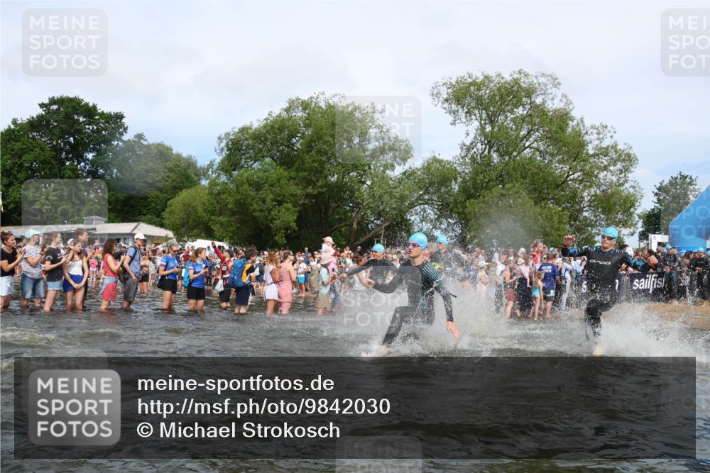 21.06.2026 - Viking Triathlon Michael Strokosch http://msf.ph/oto/9842030 21.06.2026 10:02:18 Schwimmen 47, 87, 102, 136, 152, 154, 438, 490, 501, 536, 537, 655 meine-sportfotos.de