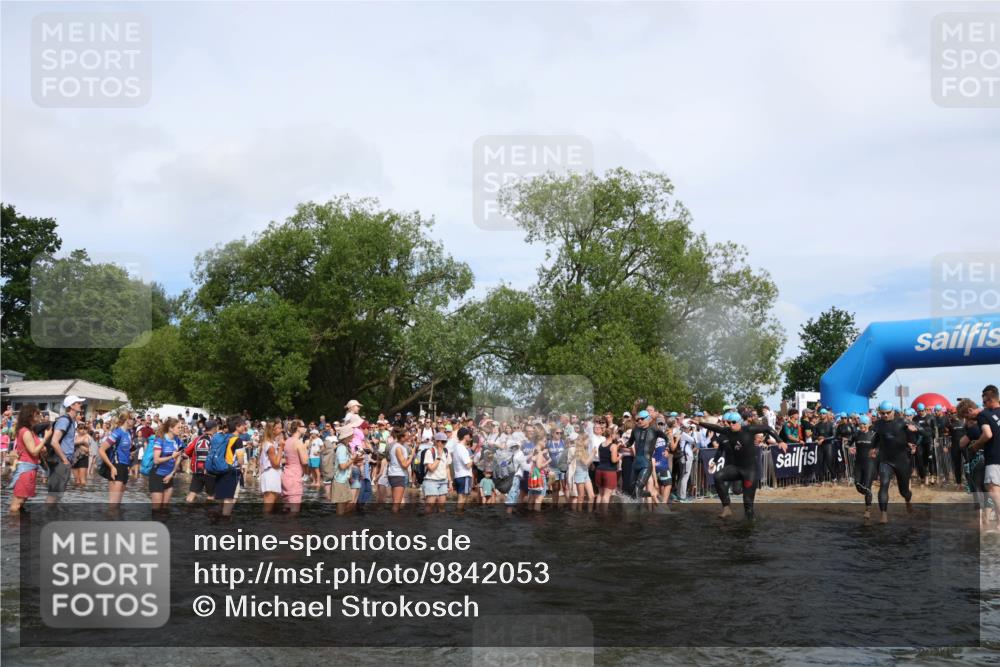 21.06.2026 - Viking Triathlon Michael Strokosch http://msf.ph/oto/9842053 21.06.2026 10:02:22 Schwimmen 47, 87, 102, 136, 142, 152, 255, 360, 392, 430, 438, 490, 536, 537, 655 meine-sportfotos.de