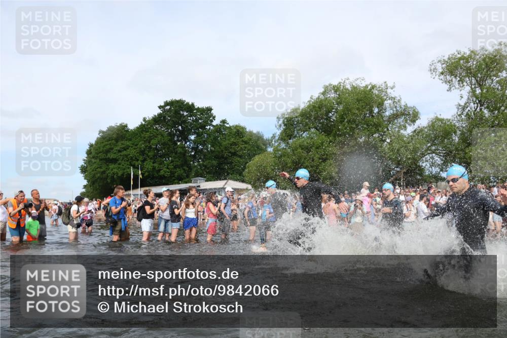 21.06.2026 - Viking Triathlon Michael Strokosch http://msf.ph/oto/9842066 21.06.2026 10:02:24 Schwimmen 47, 87, 126, 136, 142, 220, 255, 360, 392, 430, 490, 604, 651, 655 meine-sportfotos.de