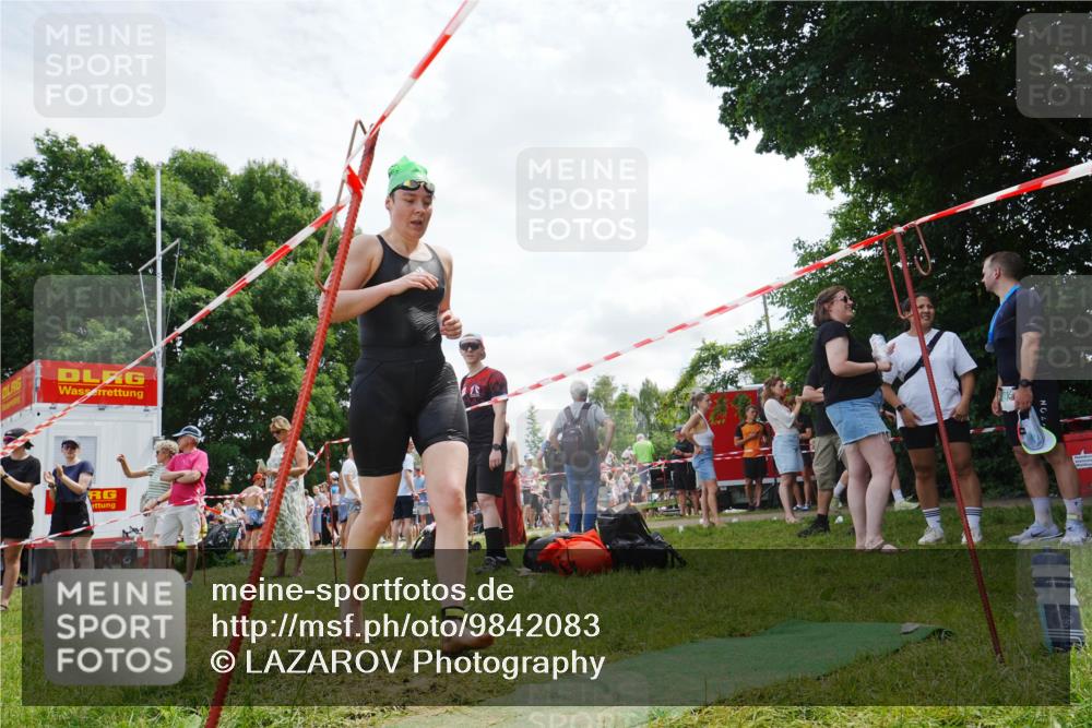 21.06.2026 - 29. Vierlanden-Triathlon LAZAROV Photography http://msf.ph/oto/9842083 21.06.2026 13:26:00 Schwimmen 1177 meine-sportfotos.de