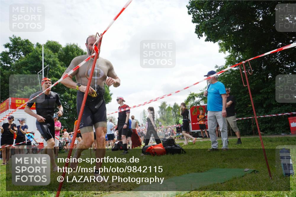 21.06.2026 - 29. Vierlanden-Triathlon LAZAROV Photography http://msf.ph/oto/9842115 21.06.2026 13:27:03 Schwimmen 1102, 1172, 1178, 1183, 1186, 1188, 1190, 1212, 1227 meine-sportfotos.de