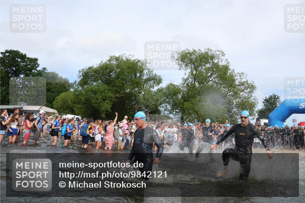 21.06.2026 - Viking Triathlon Michael Strokosch http://msf.ph/oto/9842121 21.06.2026 10:02:33 Schwimmen 83, 100, 126, 142, 220, 255, 325, 360, 392, 430, 513, 560, 579, 604, 651 meine-sportfotos.de