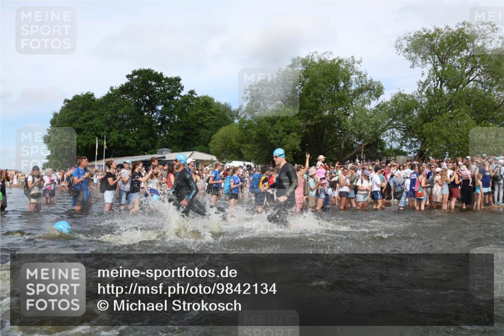 21.06.2026 - Viking Triathlon Michael Strokosch http://msf.ph/oto/9842134 21.06.2026 10:02:35 Schwimmen 83, 99, 100, 126, 186, 220, 325, 386, 462, 485, 513, 560, 579, 604, 651 meine-sportfotos.de