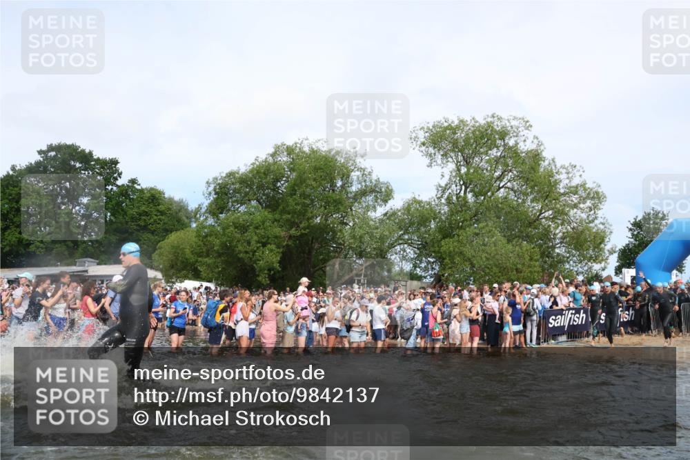 21.06.2026 - Viking Triathlon Michael Strokosch http://msf.ph/oto/9842137 21.06.2026 10:02:36 Schwimmen 83, 99, 100, 126, 186, 220, 325, 386, 462, 485, 513, 560, 579, 604, 651 meine-sportfotos.de