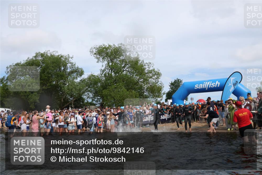 21.06.2026 - Viking Triathlon Michael Strokosch http://msf.ph/oto/9842146 21.06.2026 10:02:37 Schwimmen 83, 99, 100, 126, 186, 220, 325, 386, 462, 485, 513, 560, 579, 604, 651 meine-sportfotos.de