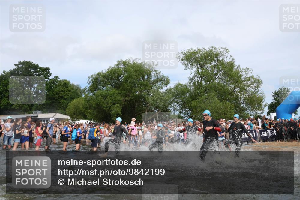 21.06.2026 - Viking Triathlon Michael Strokosch http://msf.ph/oto/9842199 21.06.2026 10:02:47 Schwimmen 16, 20, 73, 99, 171, 186, 315, 372, 386, 440, 462, 485, 553, 636, 653 meine-sportfotos.de