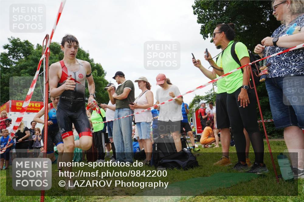 21.06.2026 - 29. Vierlanden-Triathlon LAZAROV Photography http://msf.ph/oto/9842200 21.06.2026 14:36:08 Schwimmen 1245, 1246, 1251, 1254, 1293 meine-sportfotos.de