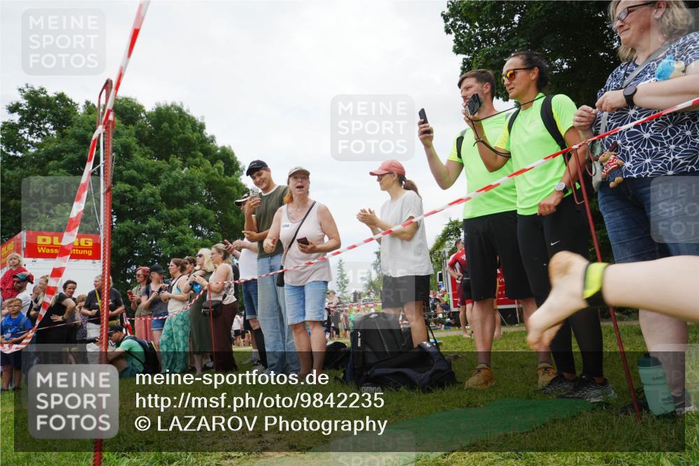 21.06.2026 - 29. Vierlanden-Triathlon LAZAROV Photography http://msf.ph/oto/9842235 21.06.2026 14:36:53 Schwimmen 1260, 1265, 1266, 1272, 1273, 1275, 1278, 1282, 1288 meine-sportfotos.de