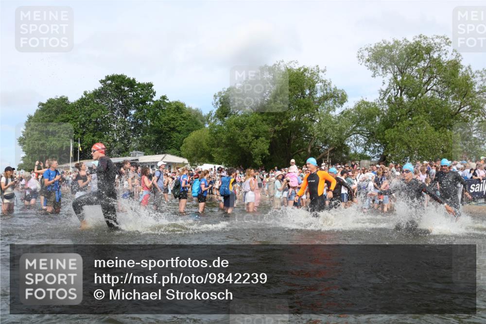 21.06.2026 - Viking Triathlon Michael Strokosch http://msf.ph/oto/9842239 21.06.2026 10:02:54 Schwimmen 20, 64, 73, 111, 171, 219, 233, 315, 395, 407, 475, 530, 546, 553, 634 meine-sportfotos.de