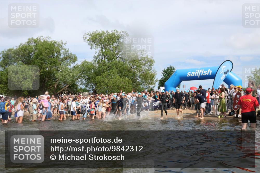 21.06.2026 - Viking Triathlon Michael Strokosch http://msf.ph/oto/9842312 21.06.2026 10:03:07 Schwimmen 49, 80, 82, 199, 200, 233, 348, 356, 395, 404, 407, 475, 545, 546, 612 meine-sportfotos.de