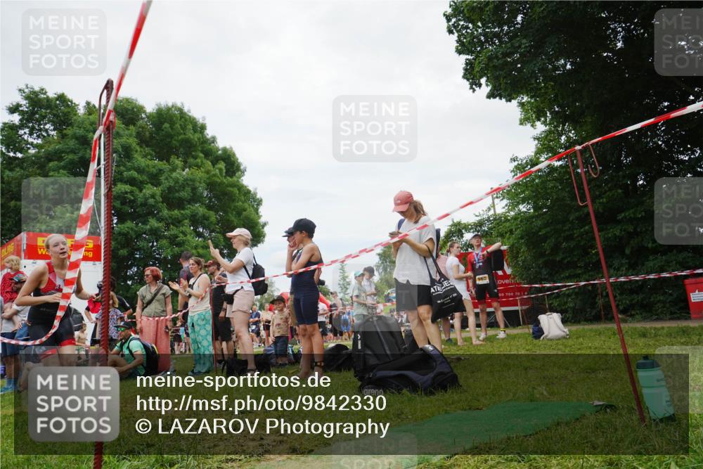 21.06.2026 - 29. Vierlanden-Triathlon LAZAROV Photography http://msf.ph/oto/9842330 21.06.2026 14:38:38 Schwimmen 1238, 1241, 1243, 1244, 1261, 1271, 1274, 1277, 1279, 1292, 1294 meine-sportfotos.de