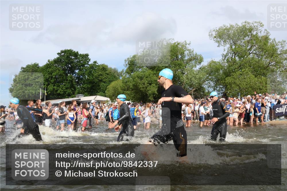 21.06.2026 - Viking Triathlon Michael Strokosch http://msf.ph/oto/9842337 21.06.2026 10:03:11 Schwimmen 49, 68, 80, 82, 170, 199, 200, 208, 348, 352, 356, 404, 467, 545, 612 meine-sportfotos.de