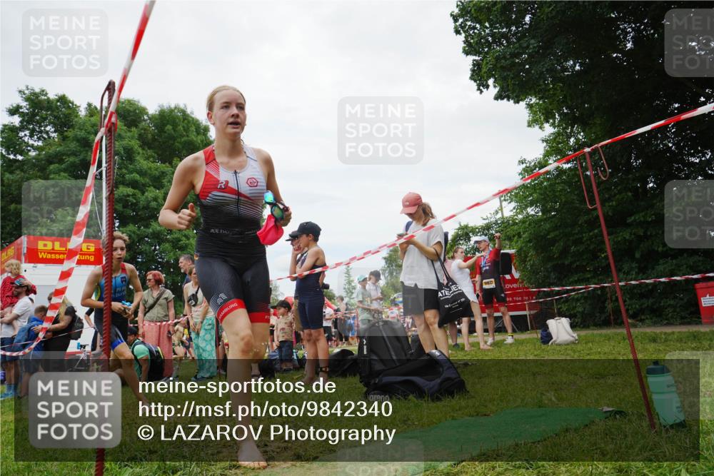 21.06.2026 - 29. Vierlanden-Triathlon LAZAROV Photography http://msf.ph/oto/9842340 21.06.2026 14:38:39 Schwimmen 1238, 1243, 1261, 1271, 1274, 1277, 1279, 1292, 1294 meine-sportfotos.de