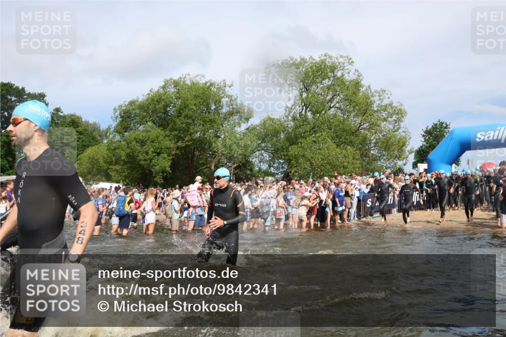 21.06.2026 - Viking Triathlon Michael Strokosch http://msf.ph/oto/9842341 21.06.2026 10:03:11 Schwimmen 49, 68, 80, 82, 170, 199, 200, 208, 348, 352, 356, 404, 467, 545, 612 meine-sportfotos.de