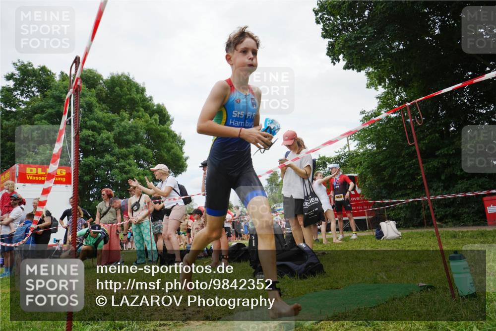 21.06.2026 - 29. Vierlanden-Triathlon LAZAROV Photography http://msf.ph/oto/9842352 21.06.2026 14:38:40 Schwimmen 1238, 1243, 1271, 1274, 1277, 1279, 1294 meine-sportfotos.de