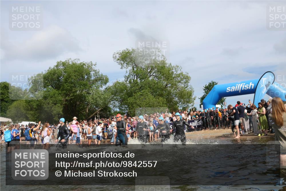 21.06.2026 - Viking Triathlon Michael Strokosch http://msf.ph/oto/9842557 21.06.2026 10:03:54 Schwimmen 122, 266, 267, 268, 287, 291, 339, 384, 460, 531, 552, 554, 608, 645, 649 meine-sportfotos.de