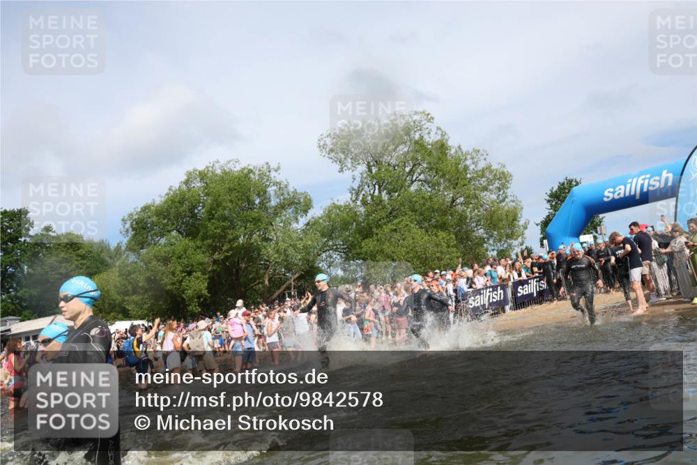 21.06.2026 - Viking Triathlon Michael Strokosch http://msf.ph/oto/9842578 21.06.2026 10:03:58 Schwimmen 122, 266, 268, 287, 384, 460, 531, 552, 554, 608, 645 meine-sportfotos.de