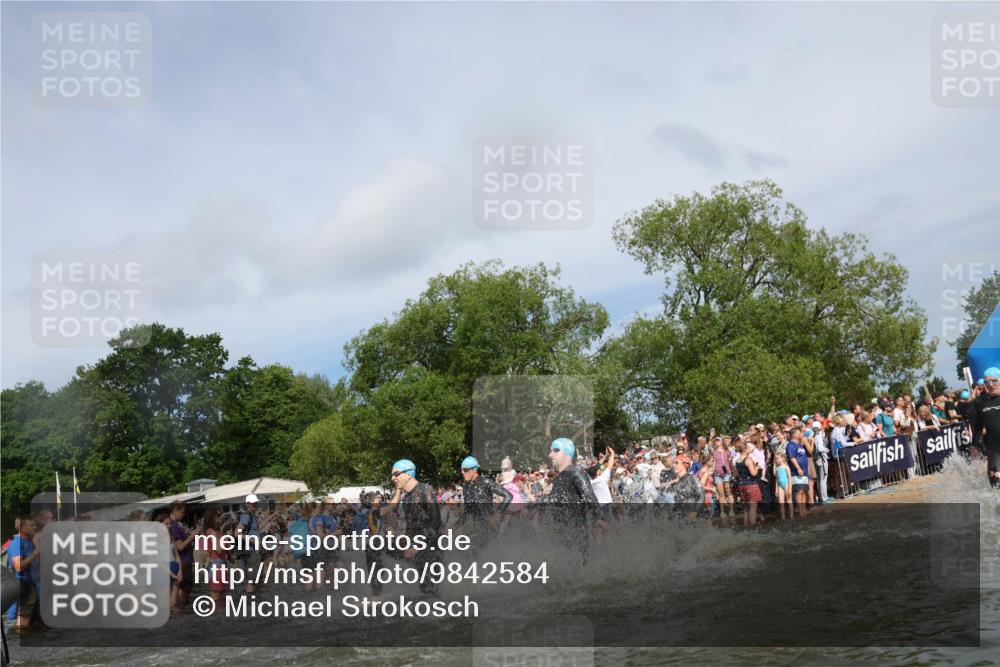 21.06.2026 - Viking Triathlon Michael Strokosch http://msf.ph/oto/9842584 21.06.2026 10:03:59 Schwimmen 122, 195, 197, 266, 268, 279, 333, 384, 460, 531, 552, 554, 608, 645, 654 meine-sportfotos.de