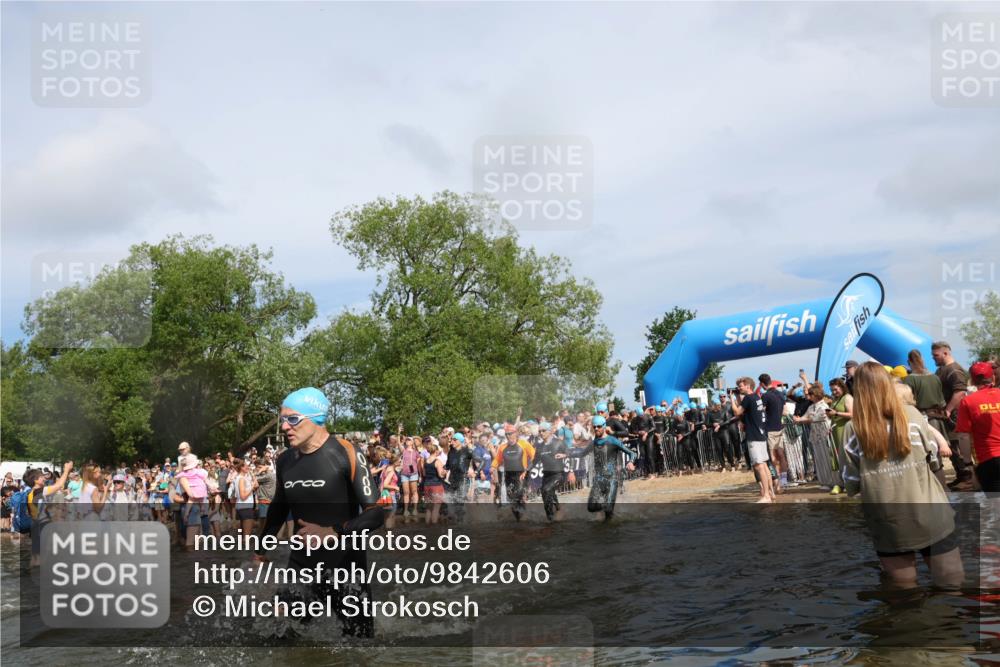 21.06.2026 - Viking Triathlon Michael Strokosch http://msf.ph/oto/9842606 21.06.2026 10:04:02 Schwimmen 122, 195, 197, 266, 268, 279, 333, 384, 460, 531, 552, 554, 608, 645, 654 meine-sportfotos.de