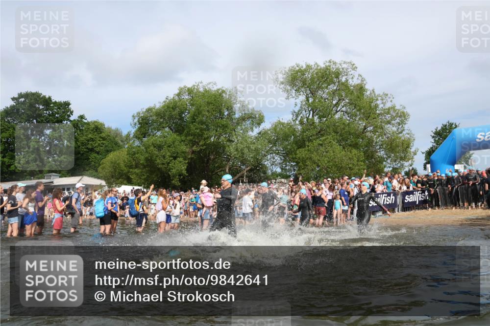 21.06.2026 - Viking Triathlon Michael Strokosch http://msf.ph/oto/9842641 21.06.2026 10:04:09 Schwimmen 195, 197, 227, 239, 243, 269, 279, 333, 397, 400, 496, 526, 654, 666 meine-sportfotos.de