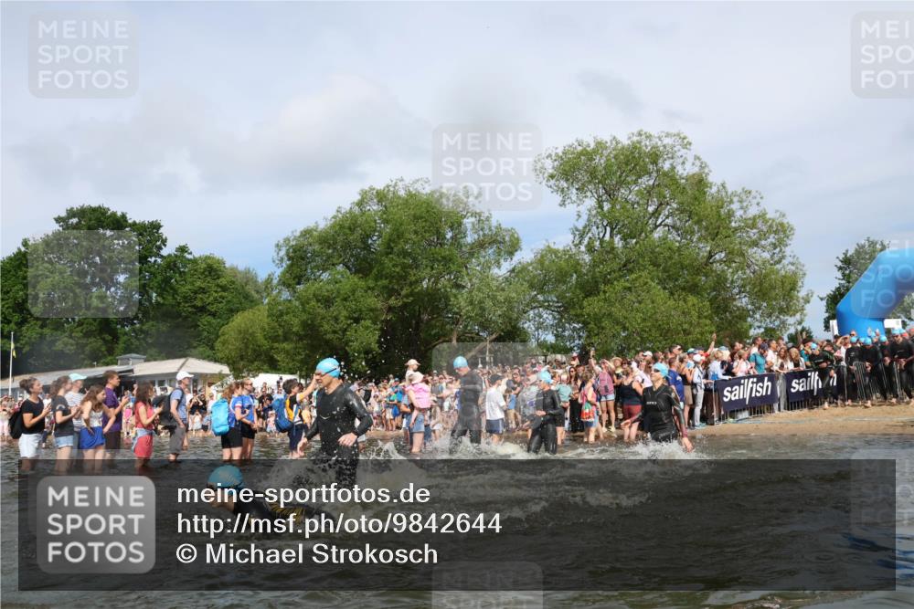 21.06.2026 - Viking Triathlon Michael Strokosch http://msf.ph/oto/9842644 21.06.2026 10:04:10 Schwimmen 195, 197, 227, 239, 243, 269, 279, 333, 377, 397, 400, 496, 526, 654, 666 meine-sportfotos.de